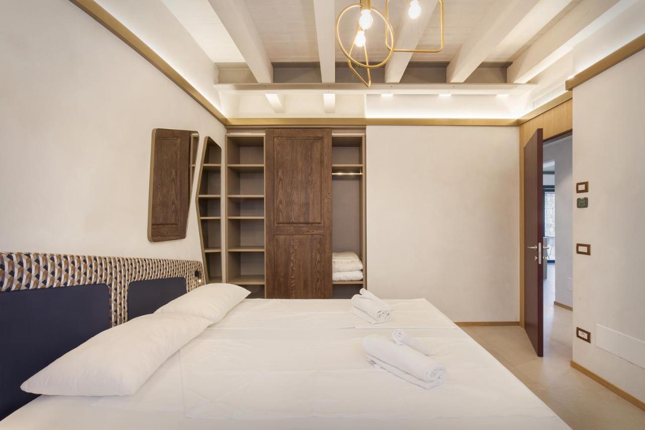 Villa Divina - Apt Icona Con Piscina E Vista Lago كاستيليتو دو برينزون المظهر الخارجي الصورة