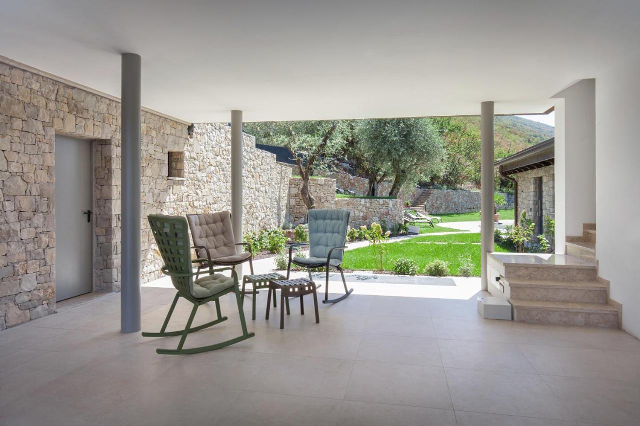 Villa Divina - Apt Icona Con Piscina E Vista Lago كاستيليتو دو برينزون المظهر الخارجي الصورة